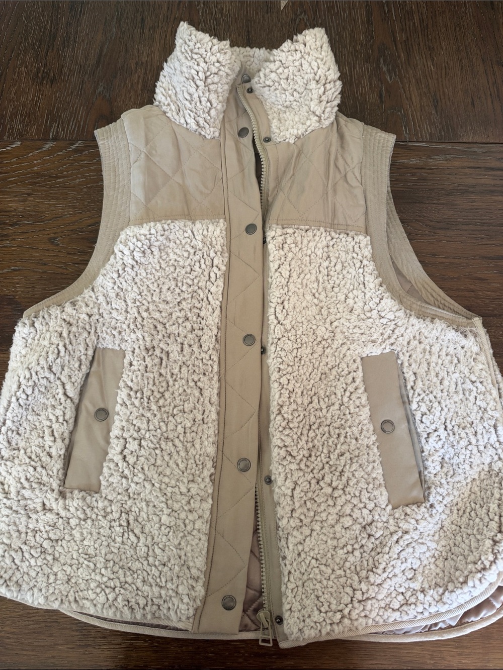 Women's Cream Sherpa Quilted Vest